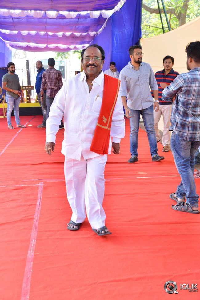 2-States-Movie-Opening